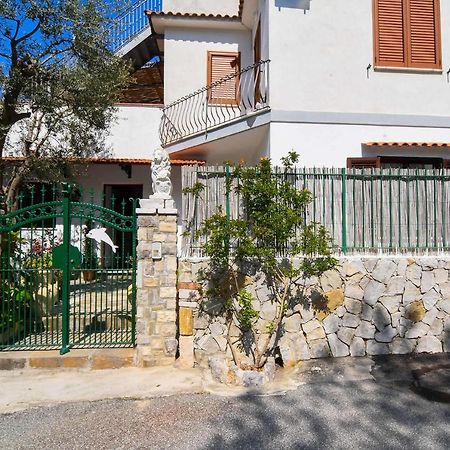 Villa Del Mare Termini 외부 사진